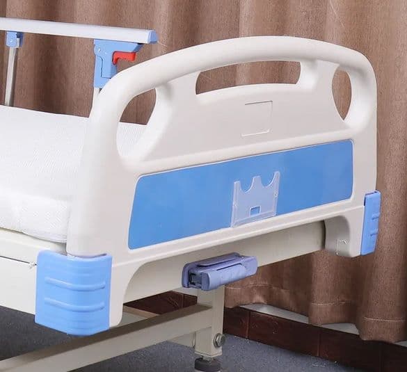 Lit Medical Manuelle A Une Articulation Avec Accessoire